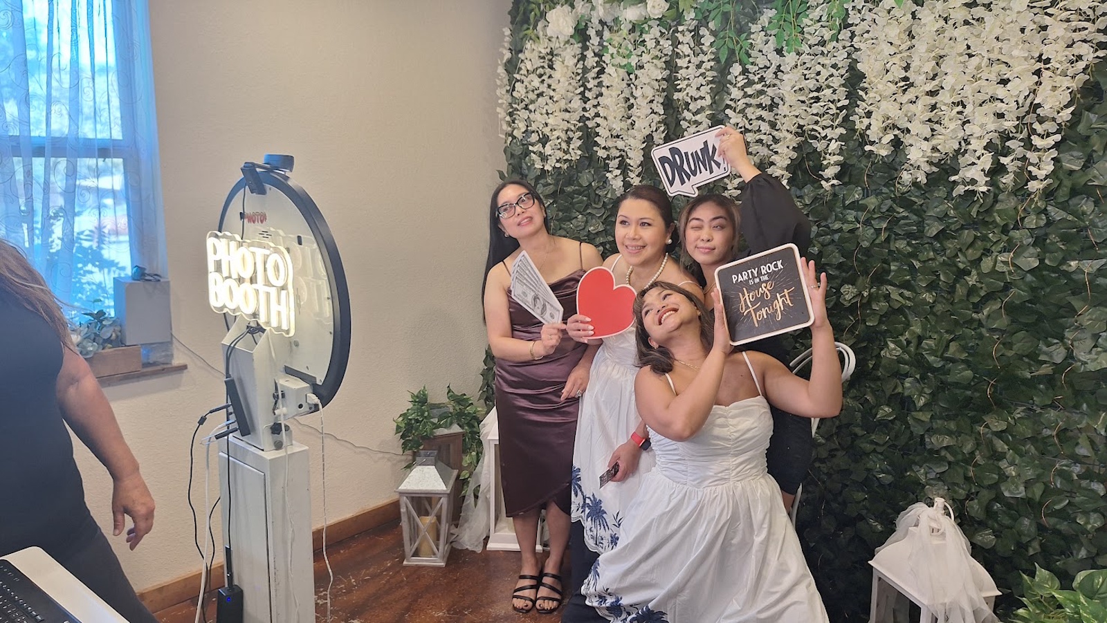 Wedding photo booth rental in Dallas Fort Worth